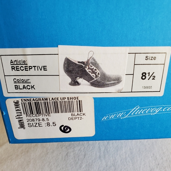John Fluevog Enneagram Lace Up Shoe - Receptive (Size 8.5 in Black) - Picture 9 of 9